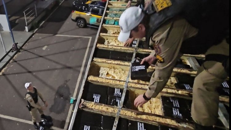 POLICIA MILITAR RODOVIARIA APREENDE 500 QUILOS DE COCAINA ESCONDIDOS EM CAMINHAO NA MGC-497